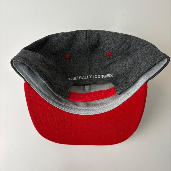 Red Bull Conquest New Era Snapback Hat Gray & Red - Picture 6 of 7